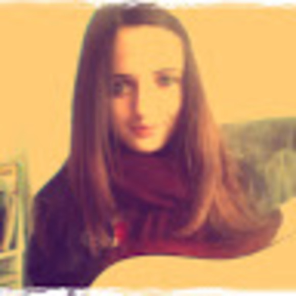 Meet your Posher, Sara - Picture 1 of 1